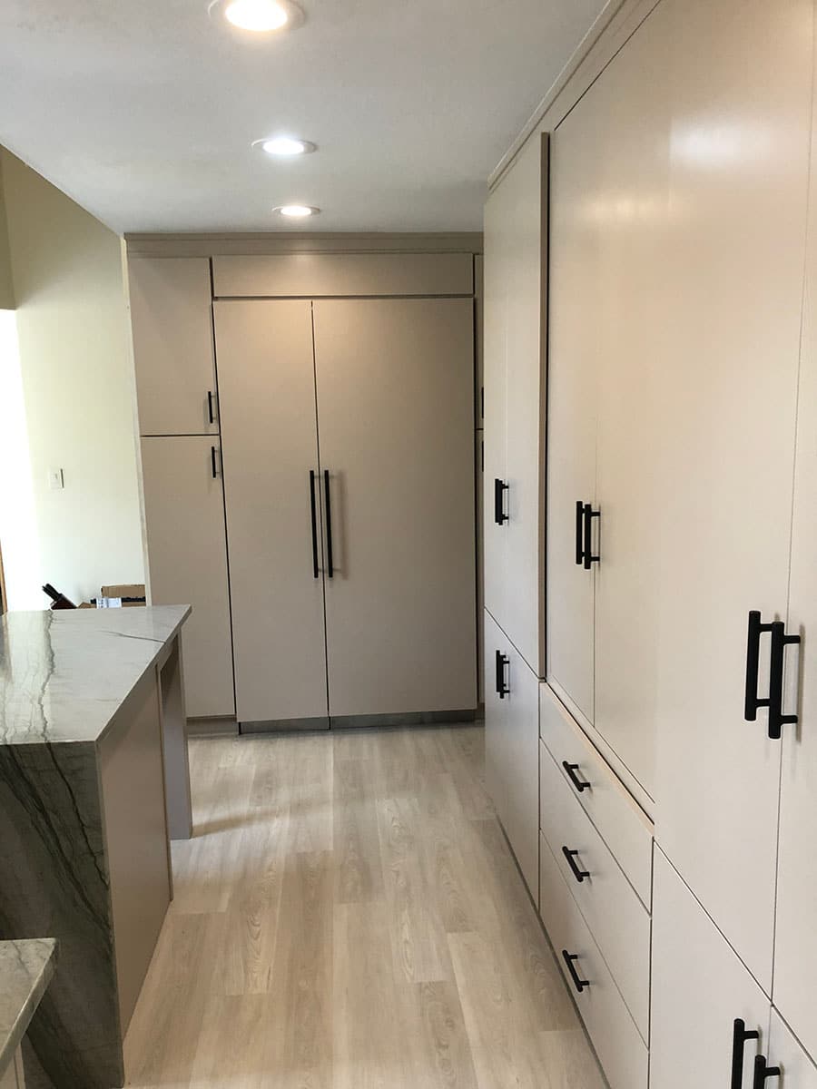 Cleveland, OH cabinet installation contractors